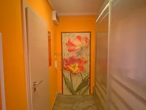 Pronájem bytu 2+kk, Praha - Troja, Krynická, 46 m2