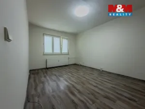 Prodej bytu 1+1, Orlová - Lutyně, Na Stuchlíkovci, 36 m2
