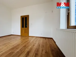 Pronájem bytu 2+kk, Klatovy, Vídeňská, 65 m2