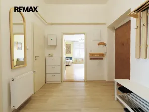 Prodej bytu 3+1, Praha - Bubeneč, Terronská, 91 m2