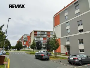Pronájem bytu 1+kk, Praha - Zličín, Sazovická, 35 m2