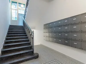 Prodej ubytování, Praha - Smíchov, 84 m2