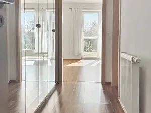 Pronájem bytu 1+1, Praha - Kyje, Sicherova, 41 m2