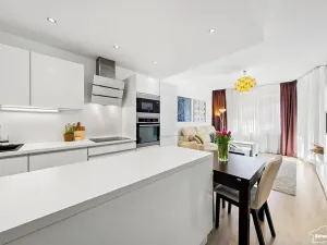 Prodej bytu 2+kk, Praha - Stodůlky, Svitákova, 49 m2