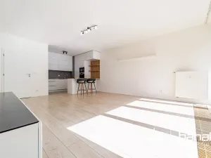 Pronájem bytu 2+kk, Olomouc, gen. Píky, 56 m2