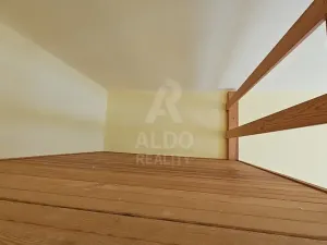 Pronájem bytu 2+kk, České Budějovice, Lipenská, 74 m2