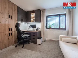 Prodej rodinného domu, Křenice, Šípková, 183 m2