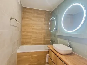 Pronájem bytu 3+kk, Praha - Bohnice, Hlivická, 72 m2