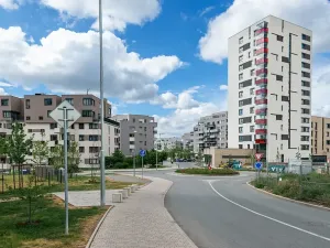 Pronájem bytu 2+kk, Praha - Hloubětín, Waltariho, 57 m2