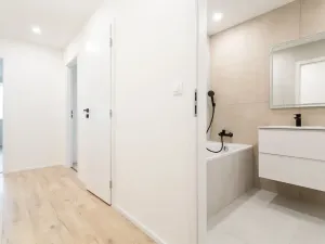 Prodej bytu 2+kk, Praha, Poznaňská, 48 m2