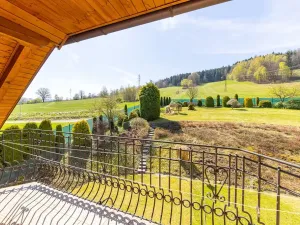 Prodej rodinného domu, Lipová-lázně, 232 m2