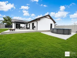 Prodej rodinného domu, Tišice, Na ladech, 135 m2