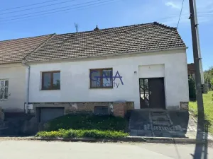 Prodej rodinného domu, Krumvíř, 168 m2