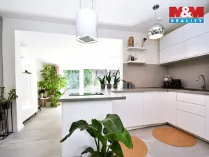 Prodej rodinného domu, Panenské Břežany, Strmá, 73 m2
