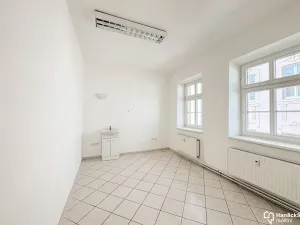 Pronájem komerční nemovitosti, Olomouc, Ostružnická, 84 m2