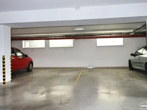Pronájem bytu 1+kk, Praha - Újezd nad Lesy, Staroújezdská, 43 m2