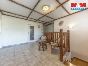 Prodej rodinného domu, Hrdlořezy, 229 m2