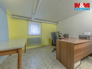 Prodej rodinného domu, Hrdlořezy, 229 m2