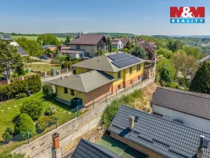 Prodej rodinného domu, Hrdlořezy, 229 m2