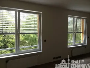 Pronájem bytu 1+kk, Praha - Michle, Hanusova, 37 m2