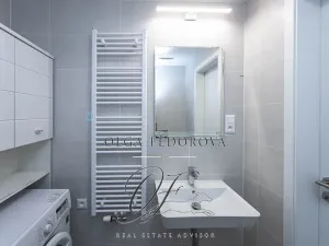 Pronájem bytu 2+kk, Praha - Řeporyje, Haenkeho, 47 m2