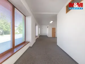 Pronájem obchodního prostoru, Otrokovice - Kvítkovice, tř. Osvobození, 53 m2