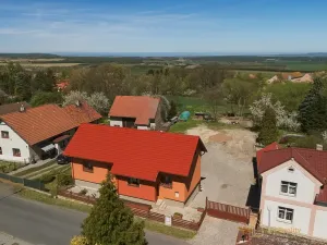 Prodej rodinného domu, Zavidov, 261 m2