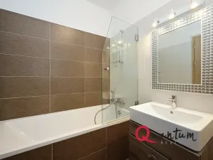 Prodej bytu 3+kk, Praha - Malešice, Počernická, 79 m2