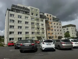 Pronájem bytu 1+kk, Karlovy Vary, 38 m2