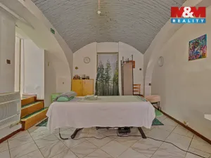 Pronájem obchodního prostoru, Čáslav - Čáslav-Staré Město, nám. Jana Žižky z Trocnova, 120 m2