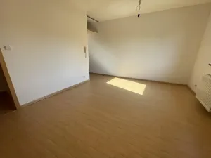 Pronájem bytu 2+kk, Horoměřice, Hrdinů, 75 m2