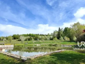 Prodej pozemku, Benešov, 5776 m2