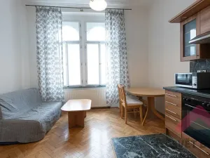 Pronájem bytu 2+kk, Praha - Karlín, Sokolovská, 47 m2
