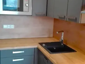 Pronájem bytu 2+kk, Králův Dvůr, Nad Stadionem, 42 m2