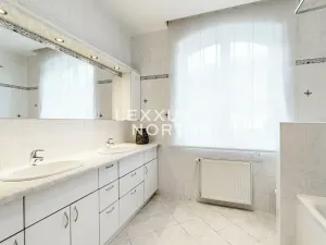 Pronájem vily, Praha - Dejvice, V Šáreckém údolí, 719 m2
