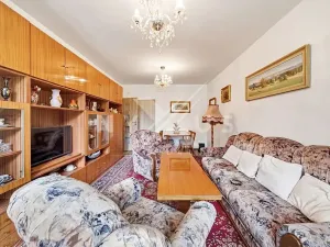 Prodej bytu 2+1, Praha - Malešice, Počernická, 51 m2