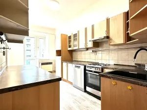 Pronájem bytu 2+1, Praha - Libeň, U libeňského pivovaru, 70 m2
