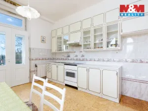 Prodej atypického bytu, Orlová - Město, Fr. Palackého, 140 m2