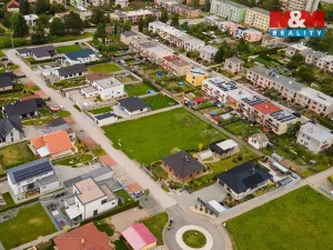 Prodej pozemku pro bydlení, Chvaletice, Západní, 928 m2