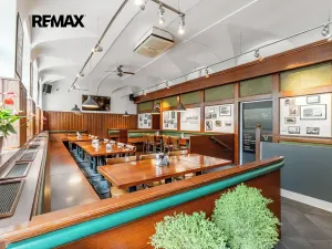 Pronájem restaurace, Praha - Nusle, Sekaninova, 254 m2