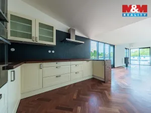 Prodej, Praha - Holešovice, Sanderova, 82 m2