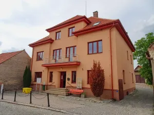 Pronájem bytu 1+1, Byšice, Mělnická, 42 m2