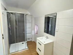 Pronájem bytu 1+kk, Byšice, Mělnická, 43 m2