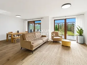 Pronájem rodinného domu, Roztoky, Zvoncová, 163 m2