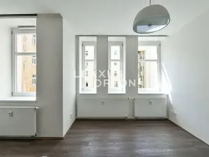 Pronájem bytu 1+kk, Praha - Vinohrady, Lucemburská, 30 m2
