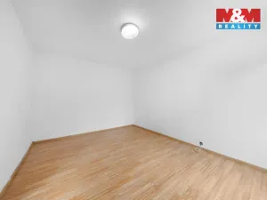 Prodej bytu 1+1, Děčín - Děčín VI-Letná, Školní, 40 m2