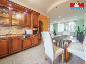 Prodej činžovního domu, Karlovy Vary - Bohatice, Jáchymovská, 700 m2