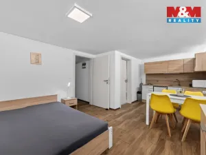 Prodej rodinného domu, Lužnice, 266 m2