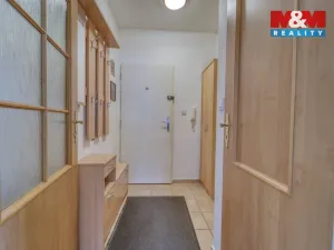 Prodej bytu 2+kk, Rudná, Hořelické náměstí, 43 m2