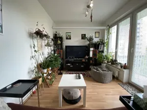 Pronájem bytu 2+1, Praha - Strašnice, Názovská, 60 m2